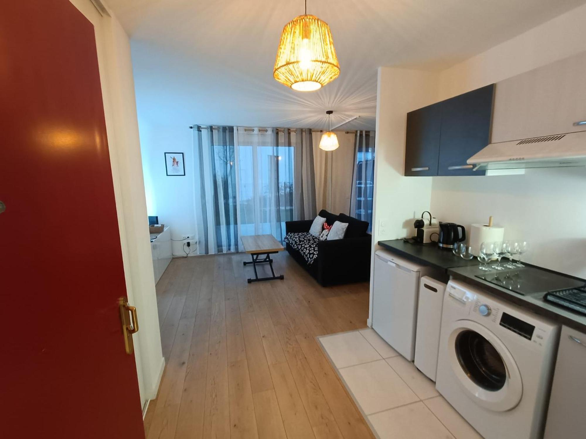 Disney - Paris 5 Min De Disney - Pk Prive Gratuit - 4 Personnes - Terrasse Jardin Chessy  Εξωτερικό φωτογραφία