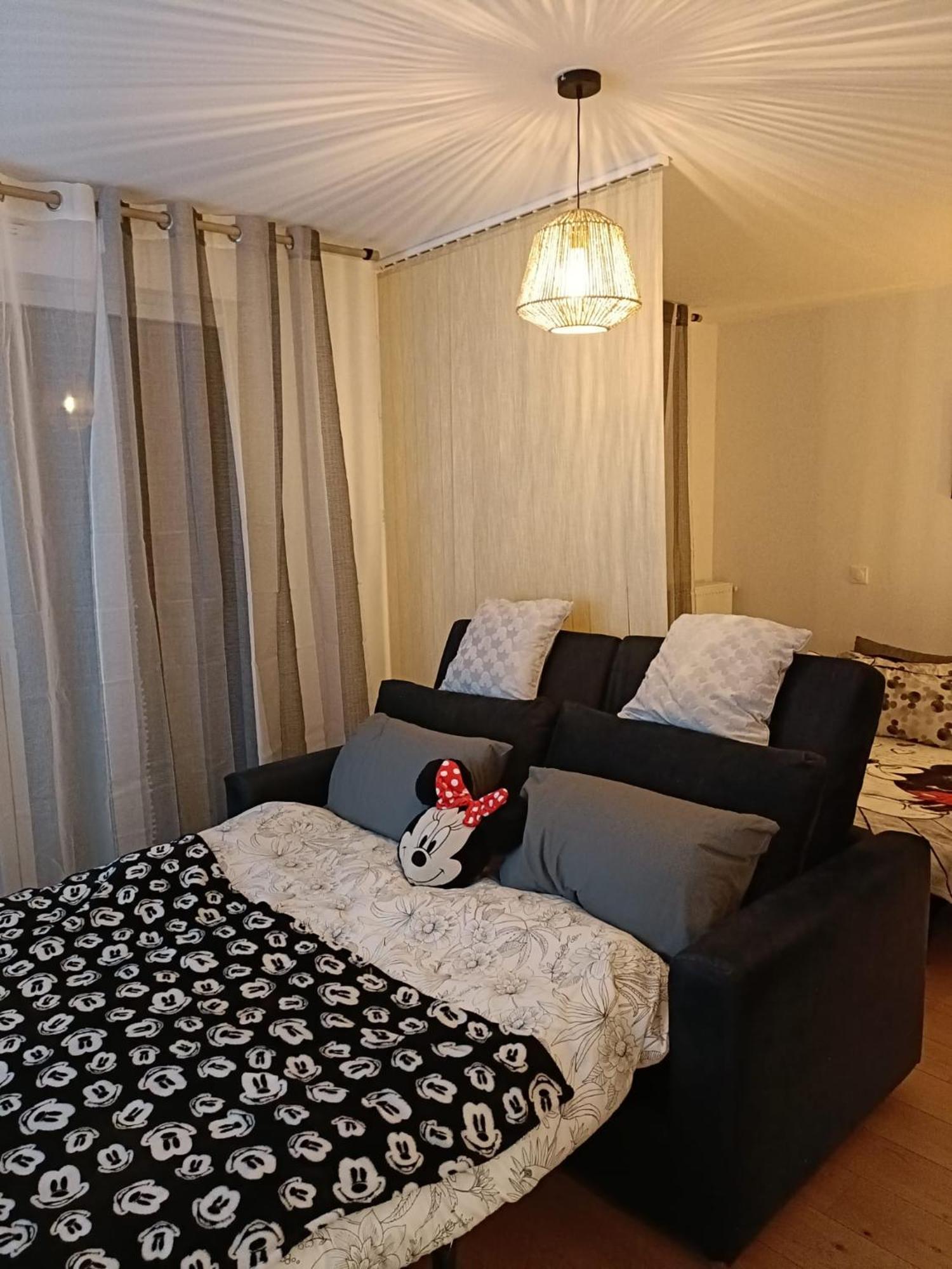 Disney - Paris 5 Min De Disney - Pk Prive Gratuit - 4 Personnes - Terrasse Jardin Chessy  Εξωτερικό φωτογραφία